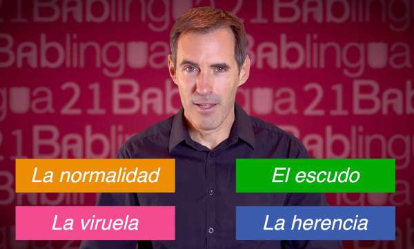 A contest with a presenter and 4 options: la normalidad, el escudo, la herencia and la viruela