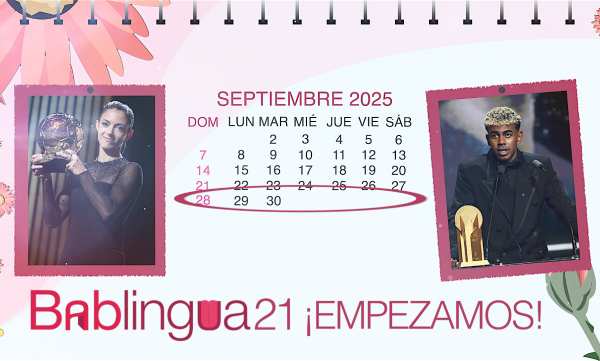 Un calendario del mes de septiembre 2025 y dos fotos de la gala de los premios Balón de Oro, con Aitana Bonmatí y Lamine Yamal.