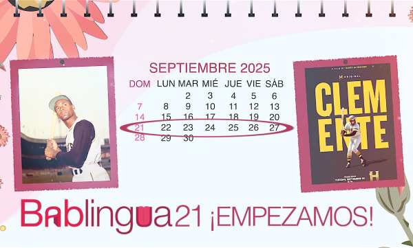 Un calendario del mes de septiembre de 2025 con dos fotos de Roberto Clemente
